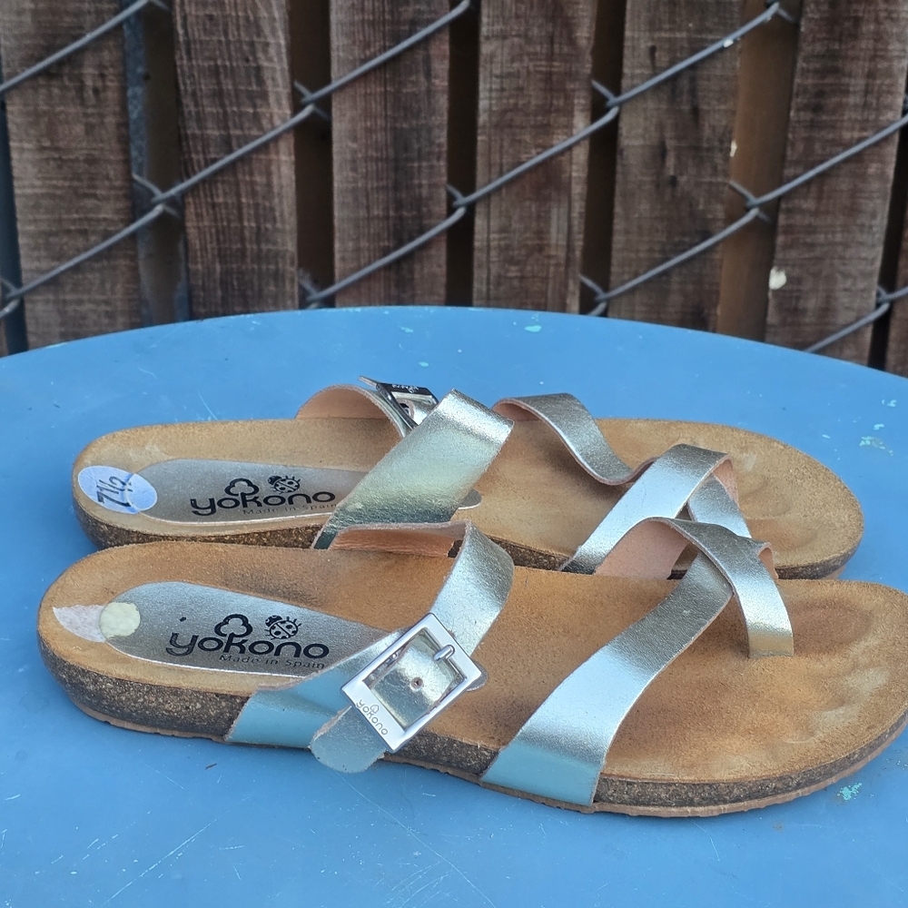 Yokono Patent Leather Slide Made in Spain Sz 7.5 - Picture 2 of 8